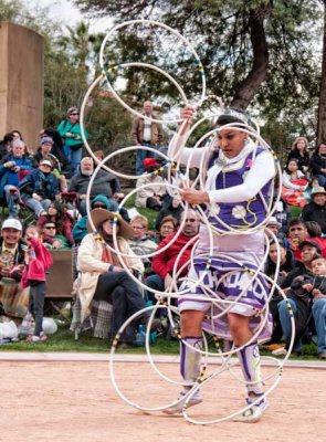 Hoop Dancing119.jpg