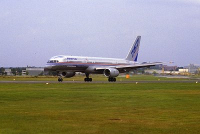 FAB 1982 BOEING 757.jpg