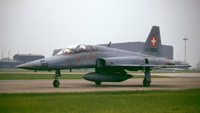 WAD 1993 F5F J-3202.jpg
