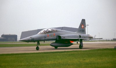 WAD 1993 F5F J-3212.A.jpg
