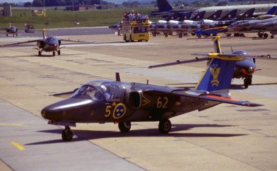 BSC 1992 SAAB 105 SWAF F5 62.A.jpg