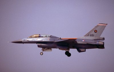 FFD 1994 F16B J-651.jpg