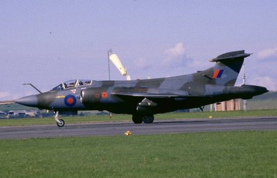 SMG 1987 BUCCANEER S2B XT271 237 OCU.jpg