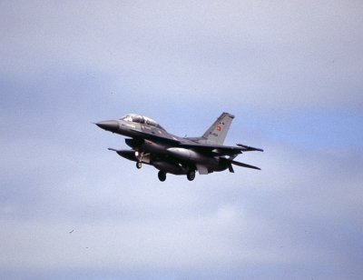 SMG 1997 F16D TAF.jpg