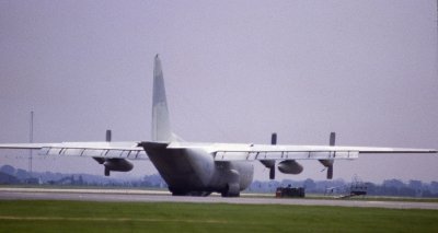 MIL 1980 C130E USAF.jpg