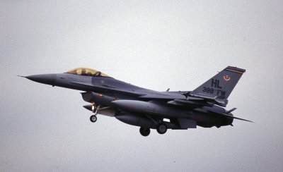 LKN 1994 F16C HL 388FWA.jpg