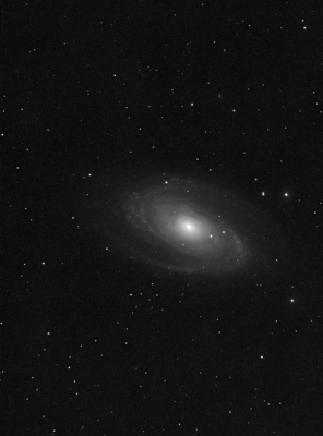 M81-GALAXY-IN-BW.png
