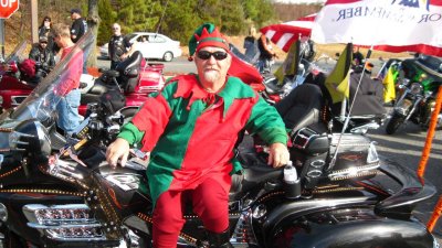 toys for tots ride 054.JPG