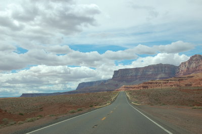 Road to Marble Canyon