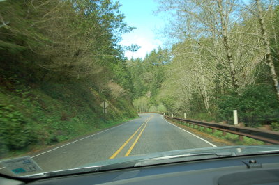 Oregon Road following west coast beach