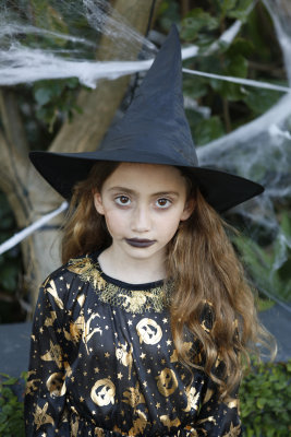 Juleena the witch.jpg