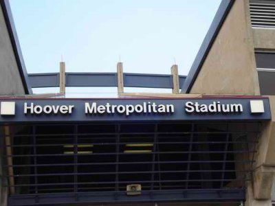 Hoover Mets stadium... funny, they're the white sox team