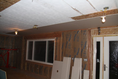 Drywall Started Ceiling_Kitchen_112912