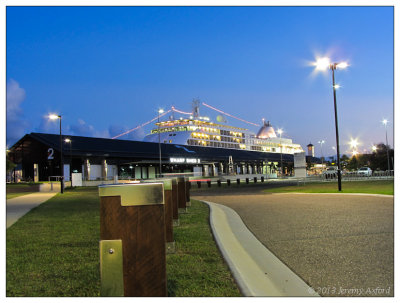 SilverShadow Australia IMG_1826 Cairns Wharf 20130206