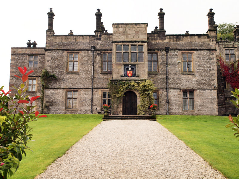 TISSINGTON HALL / PEAK DISTRICT