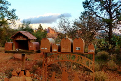 101 Sedona AZ, RedRockLoop mailboxes