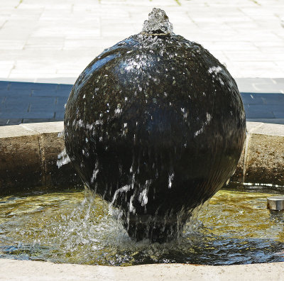 Fountain at Mater Arch-Fort Erie