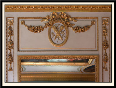 Swags and Decorative Moulding
