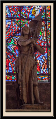 Jeanne d'Arc (in minimal light)