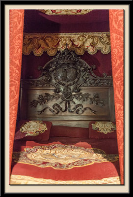 Detail of the gala bed of the comte de Chamborg