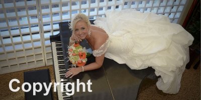 B07_Bride-piano.jpg