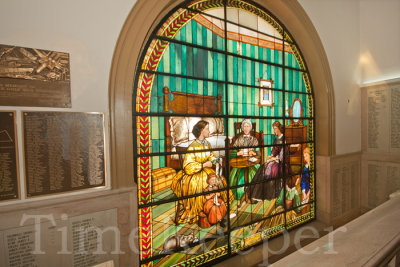 monument inside 5728.jpg