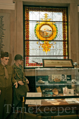 monument inside 5735.jpg