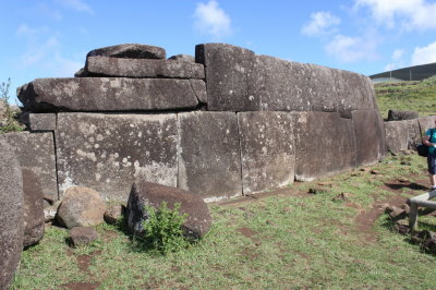 Inca style stone cutting
