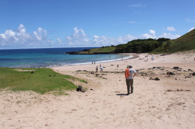 Anakena beach - Historic first settlement