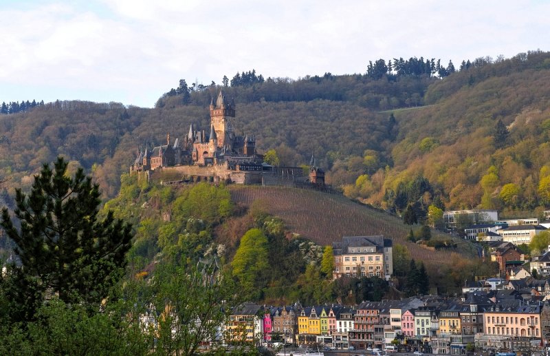 Cochem castle  and surrounding  1 of 1 cr1   1400.jpg
