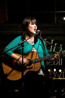 Pub Vocalist and Guitarist 