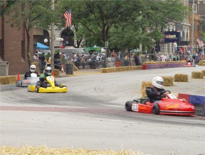HERE THE INJURED KYLE #33 LEADS THIS GROUP, WHILE HIS BROTHER KLINT FOLLOWS IN HIS GREY KART