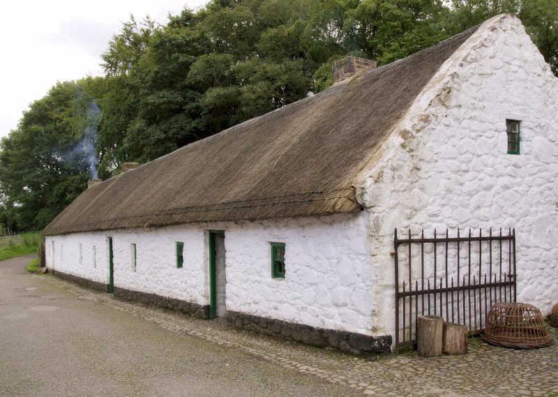 17th century cottages