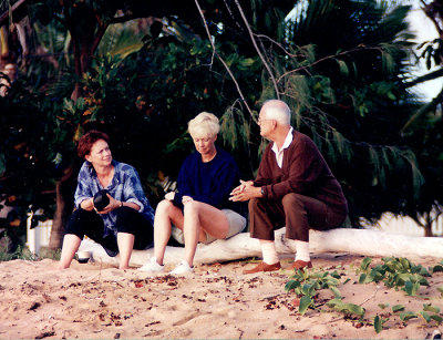 Ellen, Christine and John Robert Thomson near Townsville