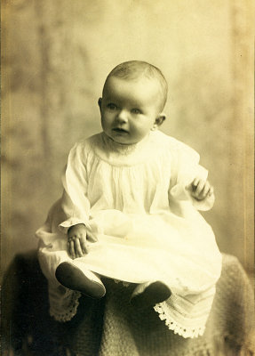 John Robert Thomson age 7 months 1922