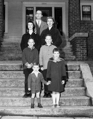  Thomson Family Portrait - Seattle -1958