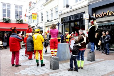 20100207-Maastricht- Street musicians