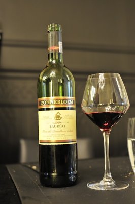 Zonnebloem (S.A. red wine)