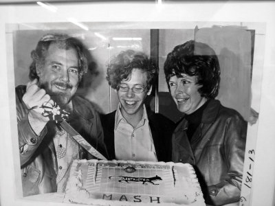 Robert Altman M*A*S*H* cake
