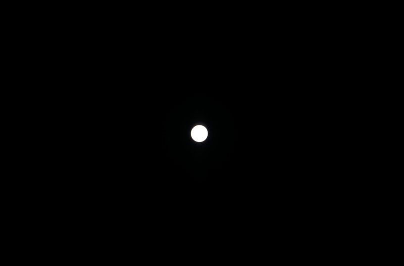Sun 70mm F8 ISO50 8000th V1.jpg