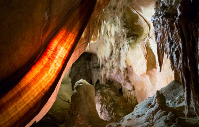 Jenolan Caves Luca Cave Ribbon Shawl