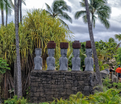 Moai (Rapa Nui--Easter Island)