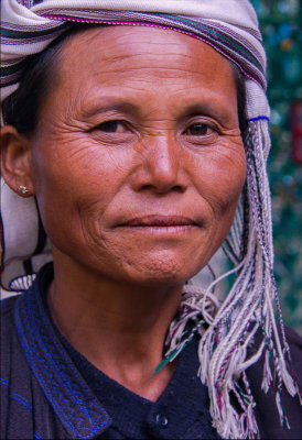 OnTopic: Myanmar_minority_woman_2