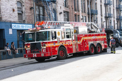 FDNY All Hands W.28th St. July 5 2012 (8).jpg