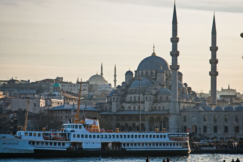 Yeni Cami Mosque close by the Galata Bridge