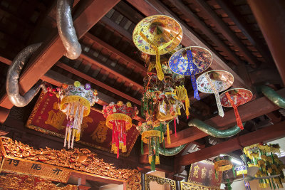 Den Thang Long