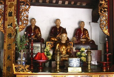 Trấn Quốc Pagoda