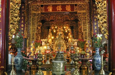 Trấn Quốc Pagoda