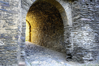 _D2X1918 Rheinsfeld Castle Entry.jpg