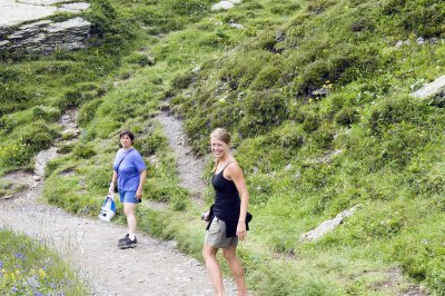 _D2X3033 Hiking Jungfrau Region.jpg